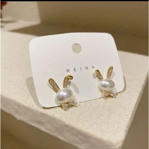 NEW MR RABBIT BOWTIE PEARL & CUBIC ZIRCONIA STUD EASTER EARRINGS - Picture 8 of 11